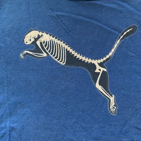 Puma T-shirt - Picture 2 of 6